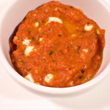 Quick & Savory: Crafting Tomato Paste Sauce in Minutes