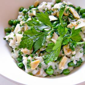 Fresh and Simple: One-Pot Vegan Risotto with Peas & Mint