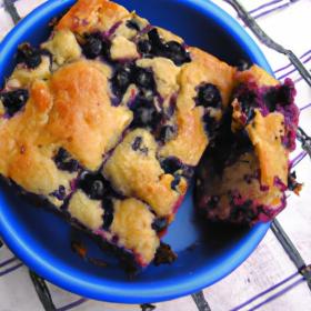 Timeless Vegan Blueberry Buckle: A Berry Delight Recipe