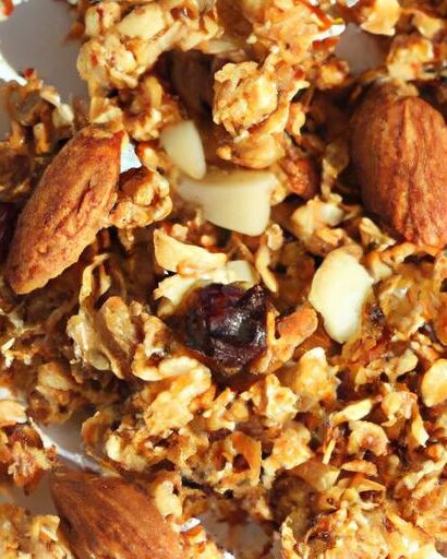 Crunchy Delight: Savory Granola with Nuts & Seeds Magic